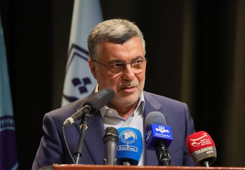 ظفرقندی: بیمه‌ها گرانی دارو را پوشش دهند/ افزایش 10برابری حقوق بهورزان