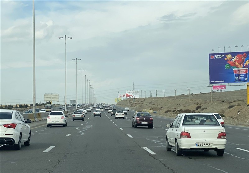 ترافیک سنگین در کندوان، هراز و برخی ورودی‌های تهران