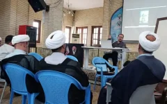 برگزاری کارگاه تخصصی «هوش مصنوعی در تبلیغ» ویژه مبلغان کازرون