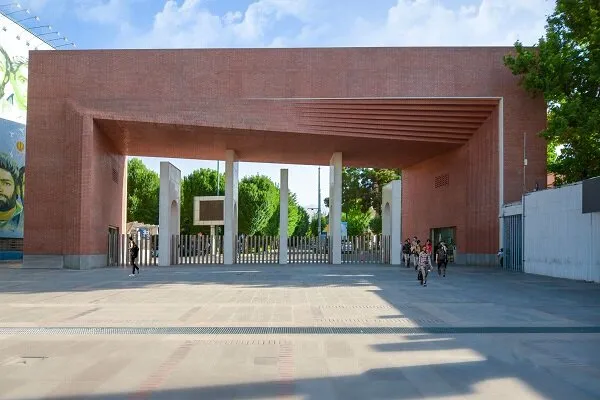 فراخوان معاونت فرهنگی دانشگاه شریف برای فعالان دانشجویی/ از اردوی فرهنگی تا حمایت مالی از طرح‌های ویژه