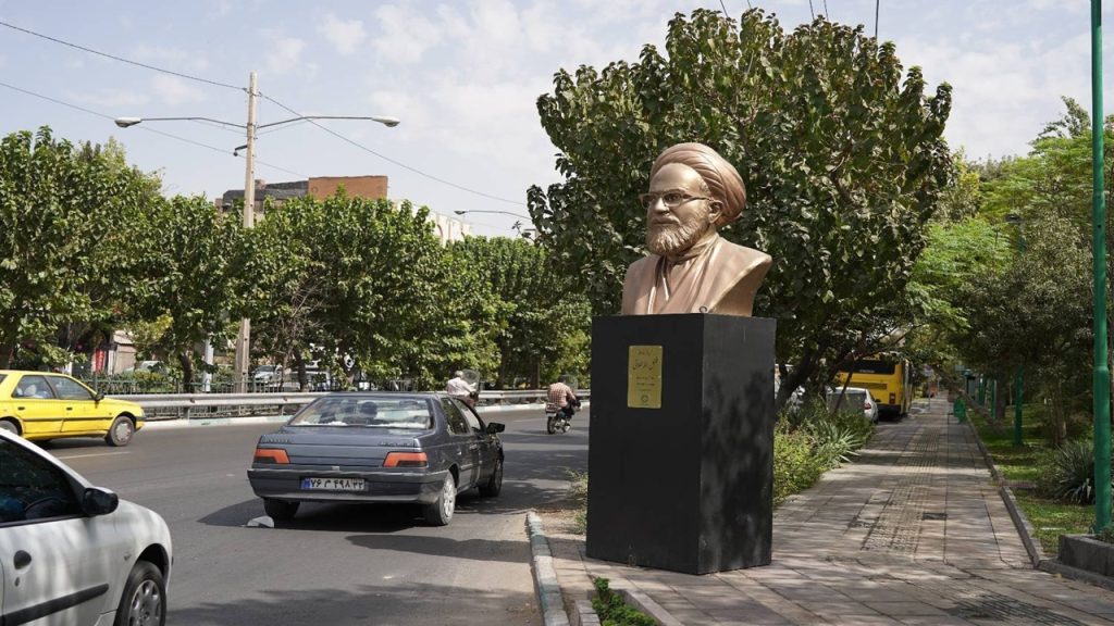 نور، رنگ و المان؛ مثلث تحول سیمای شهری منطقه ۱۴
