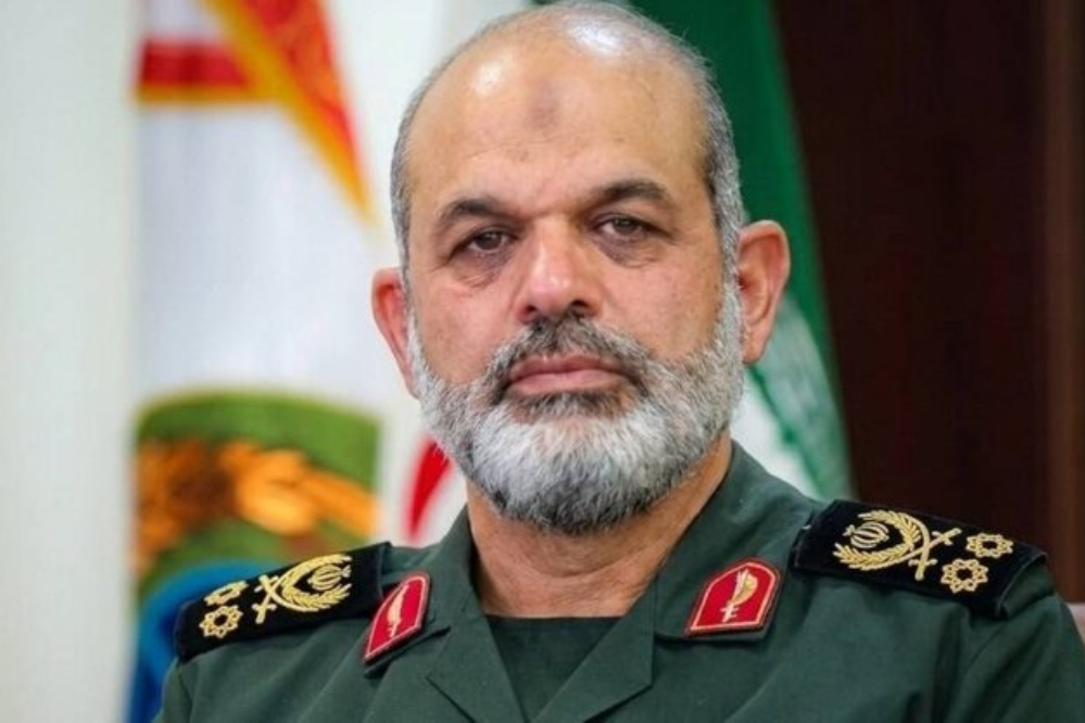 پیام تبریک سرلشکر وحیدی به مناسبت روز پدافند هوایی: آسمان ایران نفوذناپذیر است