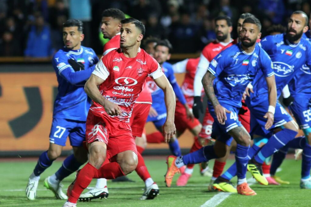 اصفهان؛صحنه هماوردی سرخ‌ها و آبی‌ها+ترکیب استقلال و پرسپولیس