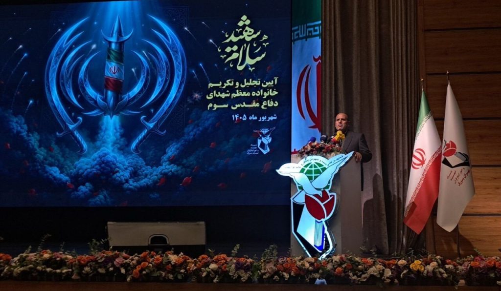 رضایی: دعای خانواده‌های شهدا، جامعه و نظام را واکسینه می‌کند