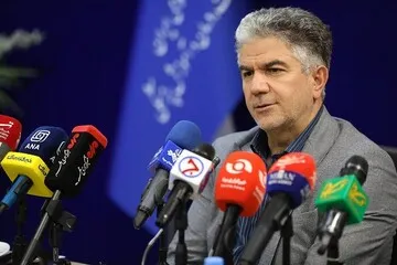 عدالت در سلامت را با توزیع عادلانه نیروی انسانی و تجهیزات دنبال می‌کنیم