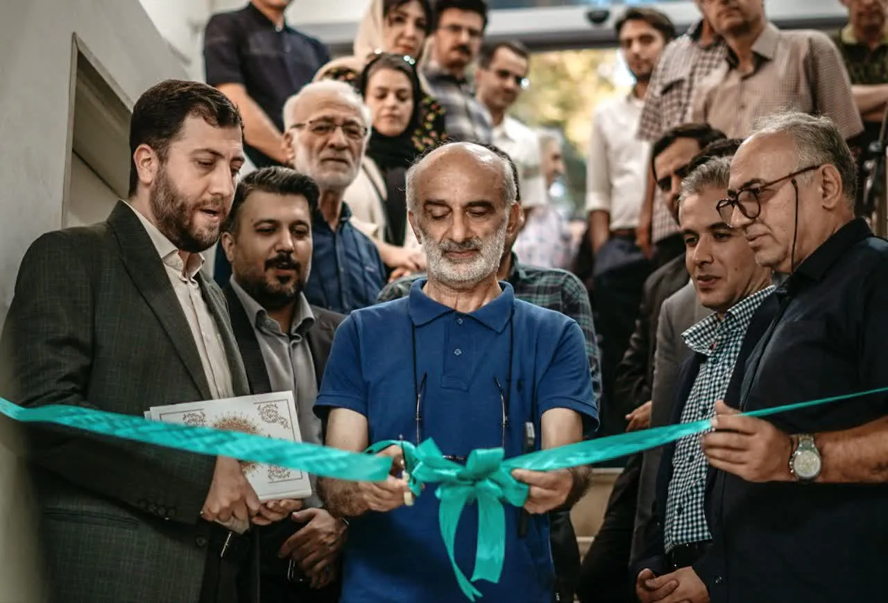 تلفیق تاریخ و تکنولوژی در نگارخانه مهر؛ «قزوین؛ هست‌ها و نیست‌ها» به تماشا درآمد