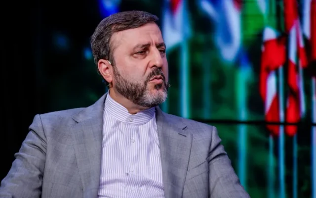 واکنش غریب آبادی به تصویب قطعنامه علیه ایران در شورای حکام: با این فضاسازی‌ها نه می‌توانید شکست سیاست‌ها و اقدامات خود را جبران کنید و نه می‌توانید در شورای امنیت کاری از پیش ببرید