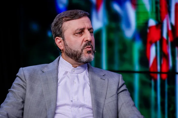 واکنش غریب آبادی به تصویب قطعنامه علیه ایران در شورای حکام: با این فضاسازی‌ها نه می‌توانید شکست سیاست‌ها و اقدامات خود را جبران کنید و نه می‌توانید در شورای امنیت کاری از پیش ببرید