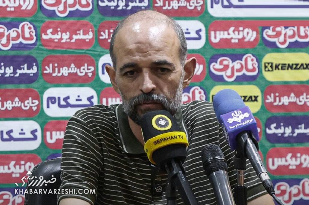 انتقاد نویدکیا از خودی‌ها: یک جای کارشان می‌لنگد/ وقتی چوب را برداری گربه خرابکار خودش می‌دود!