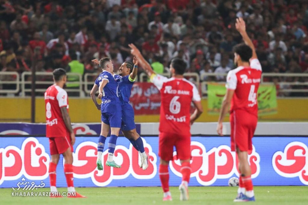 ۳ بر صفر به سود پرسپولیس؟/ اقدام فوری سرخ‌ها بعد از دربی علیه استقلال
