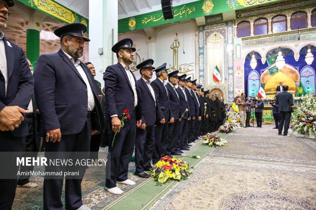 خطبهخوانی خادمان حرم بانوی کرامت در آستانه سالروز ورود حضرت به قم
