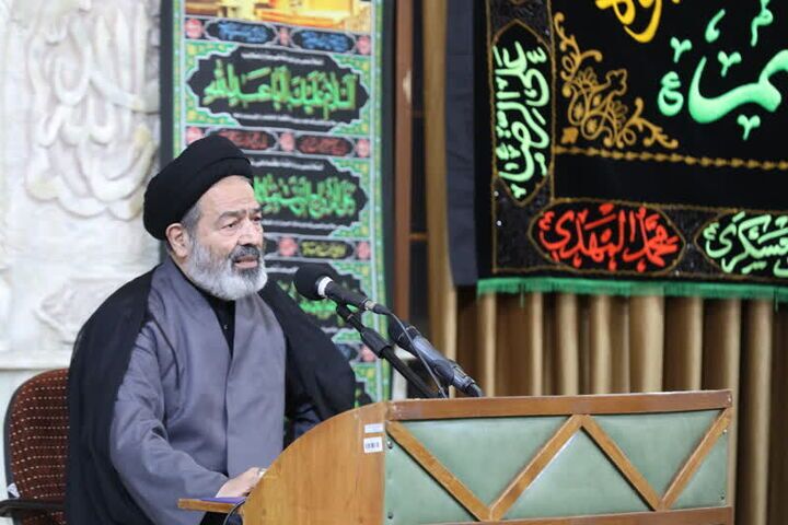 شناخت دقیق زمان و تصمیمگیری حکیمانه، ویژگی بارز رهبر شهید