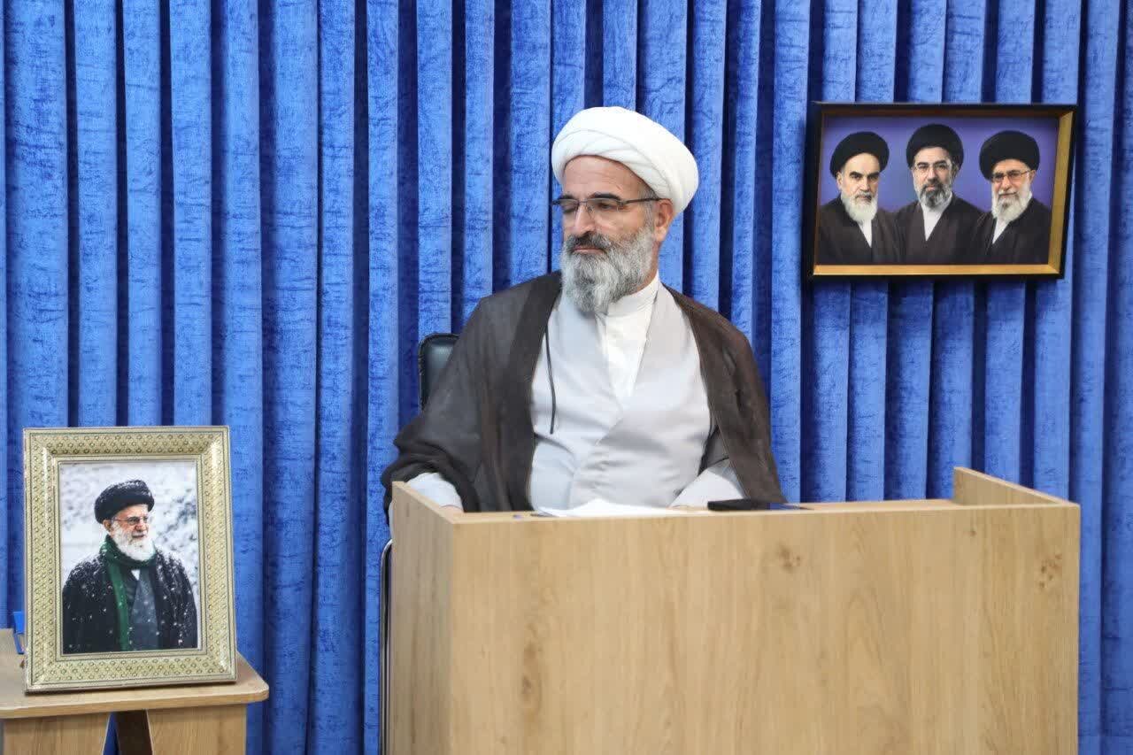 مطیعی: عشق به امام حسین(ع) خیمه‌ای برای وحدت و ایستادگی است