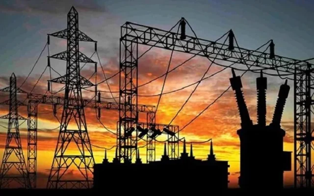 رفع خاموشی‌ها در جنوب کشور در اولویت است