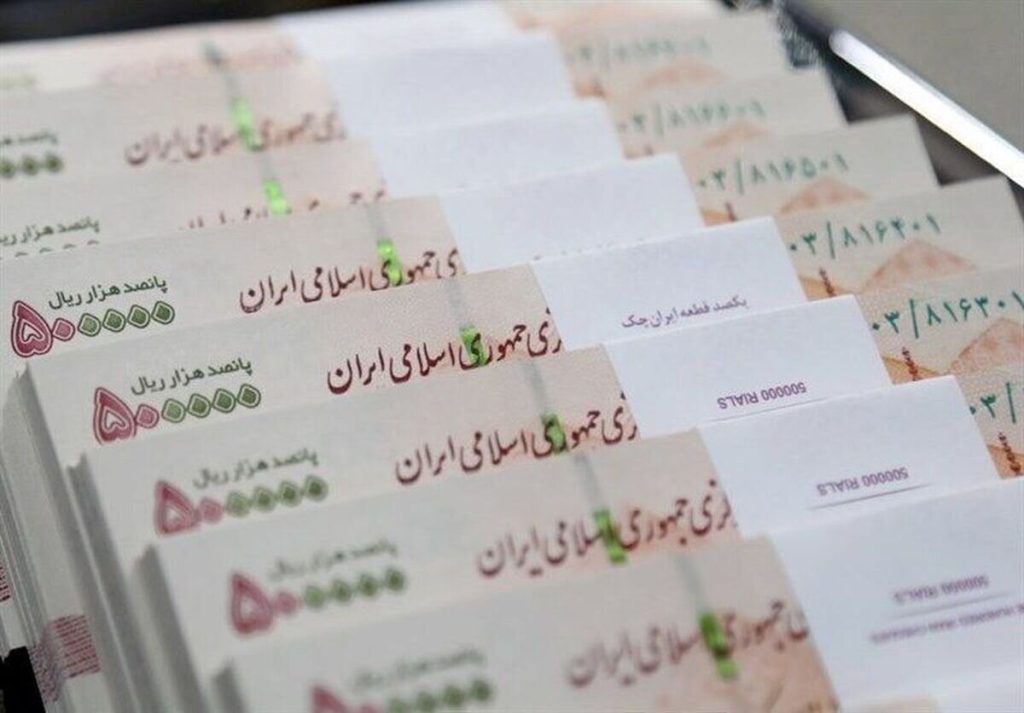آب پاکی وزیر کار روی دست کارگران/ افزایش دستمزد کنسل شد؟