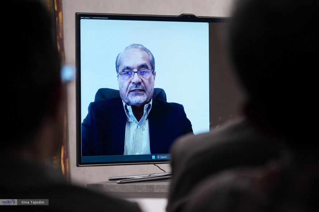 موسویان در خبرآنلاین: با تحلیل رفتار ترامپ و شناخت به نقش شخصیت‌ها در دیپلماسی باید از وقوع جنگ جلوگیری کرد /چرا سیاست تعامل در دوره اوباما شکست خورد؟