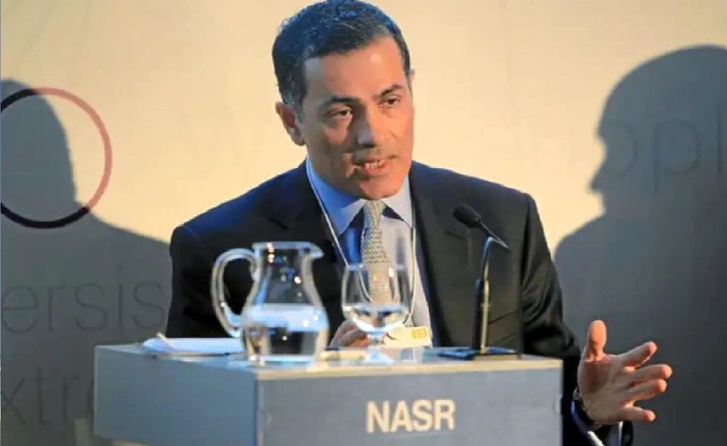 روایت ولی نصر از دوراهی تاریخی مقابل کلان‌راهبرد ایران/ آزمون سخت ایران در موازنه سازی میان «استقلال - امنیت» با «توسعه» پس از تکانه‌های جنگ