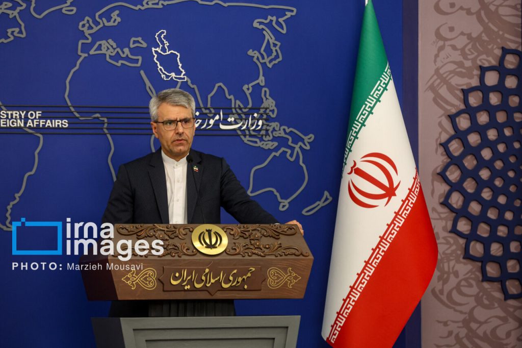 رفتار گروسی مانند خان مغول است؛ هشدار درباره صدور قطعنامه در آژانس/چراغی را که ایزد برفروزد،هر آن‌کس پف کند ریشش بسوزد/پزشکیان به نیویورک می‌رود