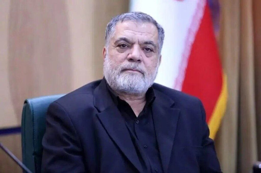 حفظ وحدت و تبعیت از ولایت، مسیر عبور کشور از شرایط حساس است