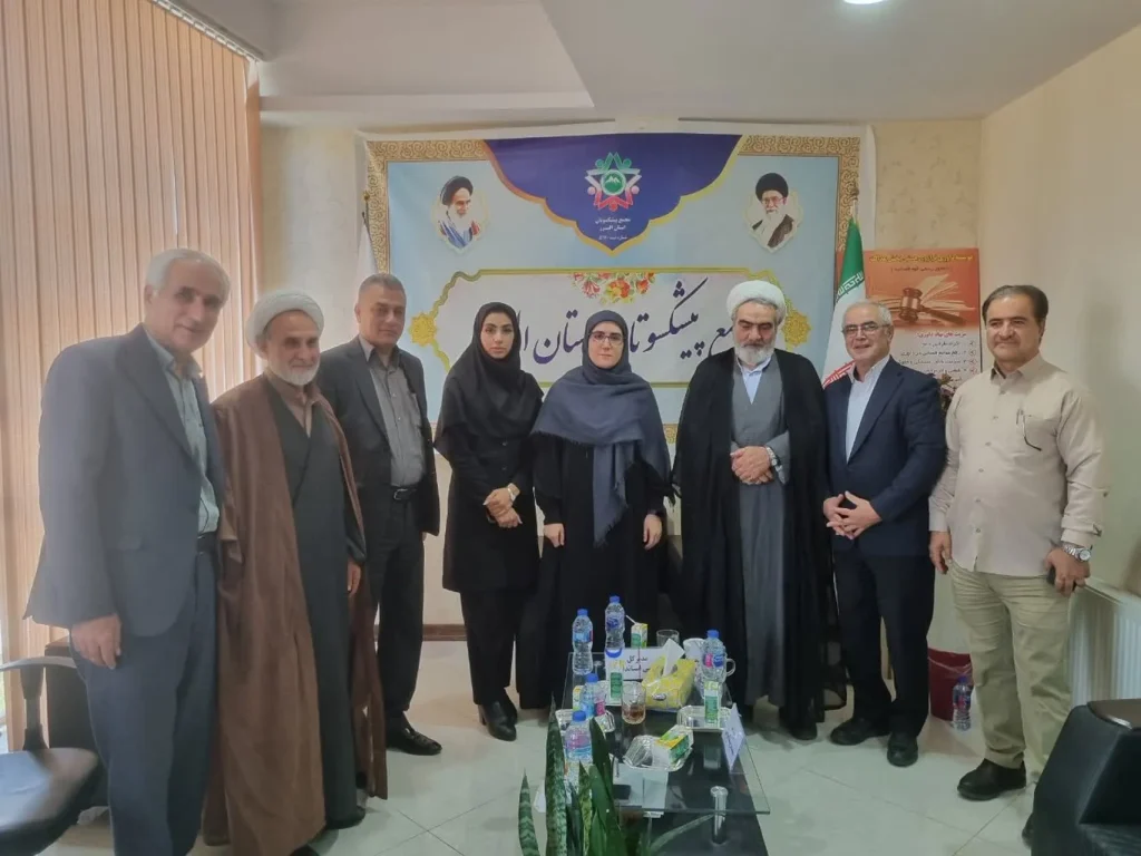 مجمع پیشکسوتان البرز و استانداری برای حل مطالبات مردم هم‌افزایی می‌کنند