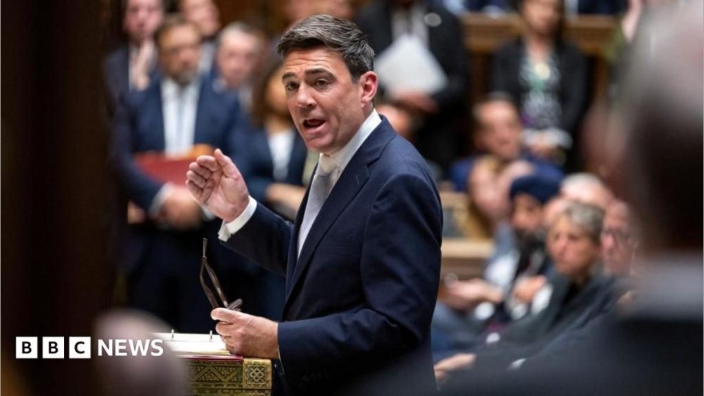 Burnham pressed on economy at first PMQs as borrowing costs surge