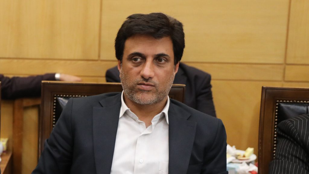 تأخیر در پرداخت مطالبات گندمکاران، غیرقابل قبول است