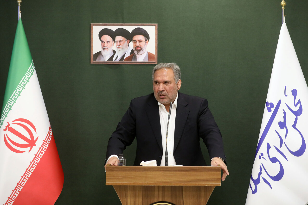 نفوذی که منجر به ترور دانشمندان و فرماندهان ما می‌شود می‌تواند مغز و قلب بانکداری الکترونیک ما را هم بزند