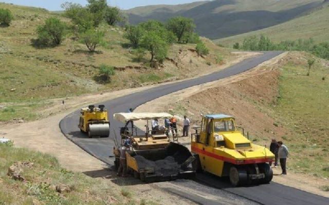 ۱۸۰ کیلومتر راه روستایی و فرعی چهارمحال‌وبختیاری احداث و روکش شد
