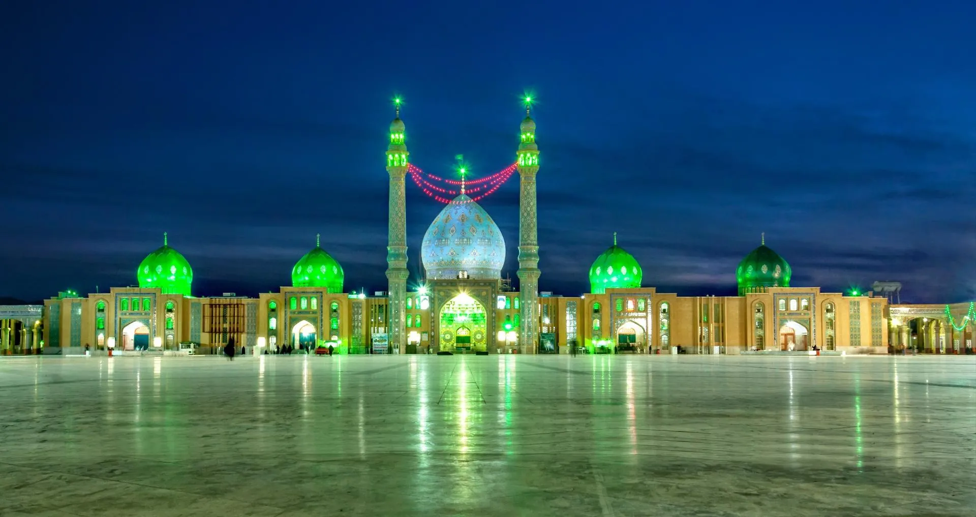 استقبال گسترده از راه اندازی دفاتر نمایندگی مسجد جمکران در ۲۰ استان