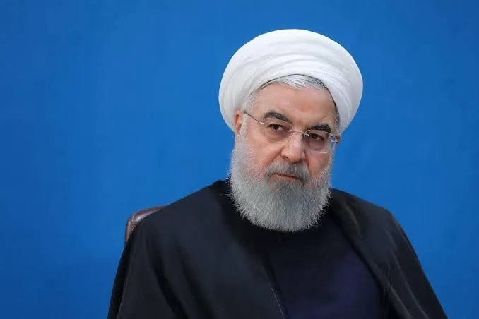 حمله تند کیهان به حسن روحانی: مردم را عصبانی کرد تا فشار از پایین برای مذاکره ایجاد شود