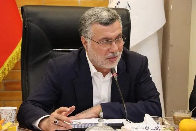 وزیر بهداشت: تلاش می‌کنیم واکسن آنفلوآنزا را تهیه کنیم اما قول بی‌مورد نمی‌دهیم / این موضوع به وضعیت محاصره‌ها و تحریم‌ها نیز بستگی دارد