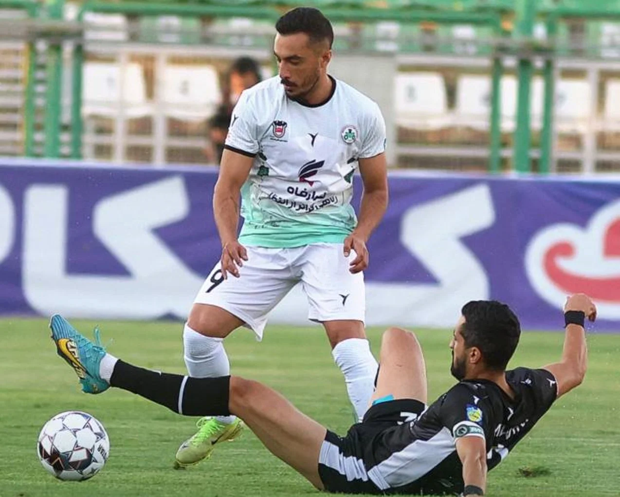 ذوب آهن 1-0 پیکان؛ پیروزی دراماتیک شاگردان ویسی در ثانیه‌های پایانی!