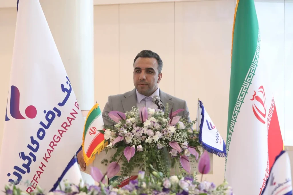 عملکرد بانک رفاه کارگران در حوزه حاکمیت شرکتی شایسته قدردانی است