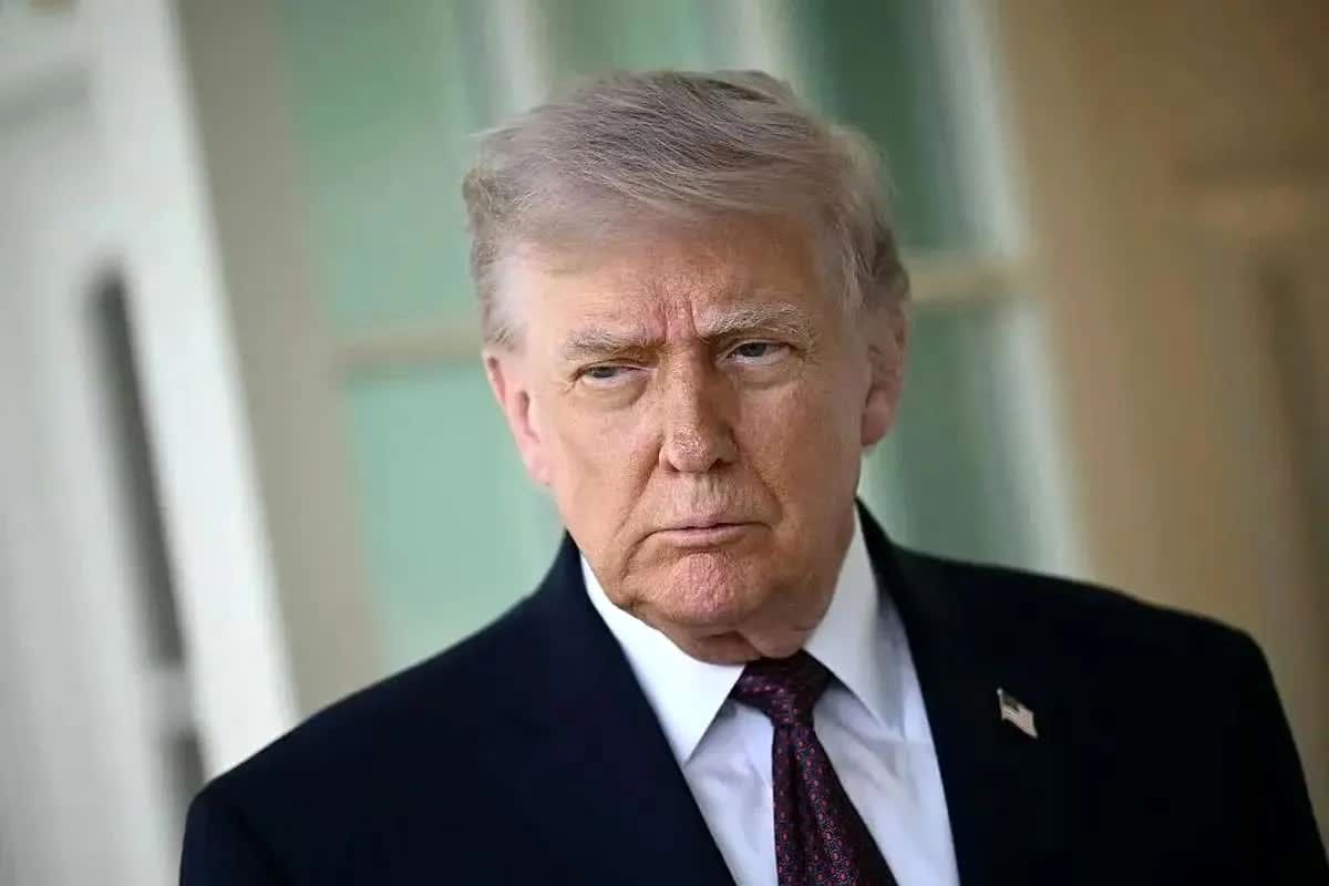 ترامپ تهدید کرد/ ایران در صورت پاسخ به حملات اخیر آمریکا نابود خواهد شد