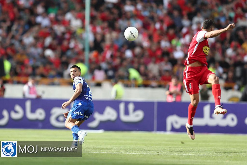 تقابل داغ استقلال و پرسپولیس در اصفهان