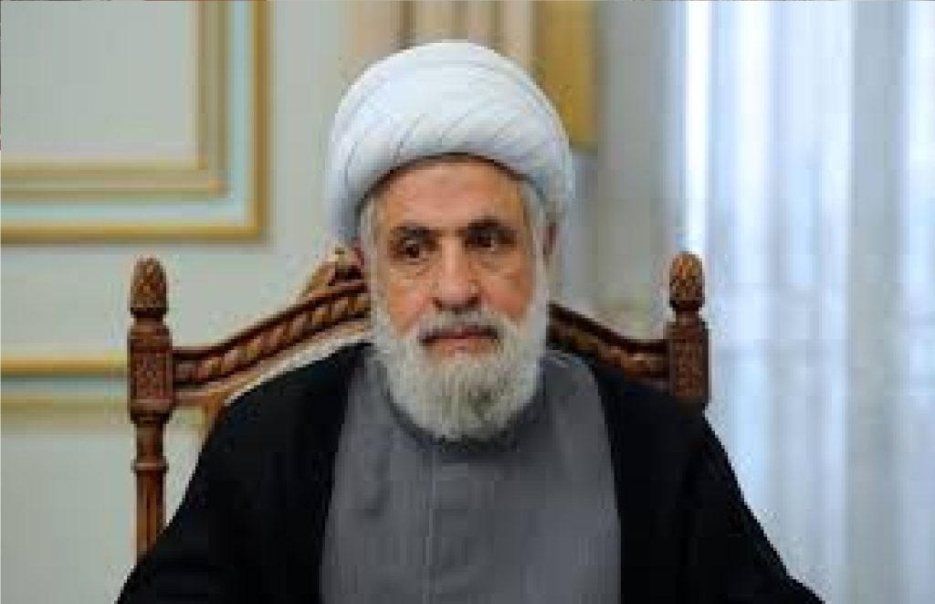 اعتراف سنگین یک رسانه عبری درباره شیخ نعیم قاسم؛ او بسیار قدرتمندتر از حد انتظار ظاهر شده است