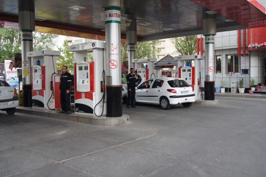 تسهیل سوخت‌ گیری در مشهد؛ ۵ جایگاه منتخب به صورت شبانه‌ روزی فعال شدند