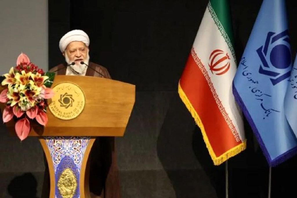تأکید رئیس شورای فقهی بانک مرکزی بر کنترل نقدینگی | مصباحی‌مقدم: تولیدکنندگان گاهی بیش از یک سال منتظر تأمین ارز هستند | نتیجه چنین وضعیتی توقف تولید و بیکاری نیروی کار است