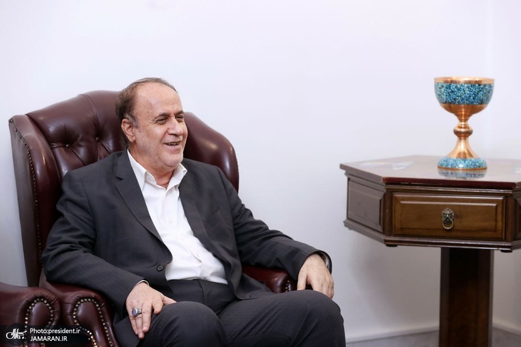 نایب رئیس مجلس: راهبرد ما محاصره آمریکا در منطقه است