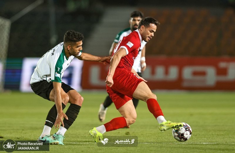 هفته ششم لیگ برتر فوتبال| پرسپولیس 1-0 ذوب آهن (پایان نیمه اول)+ویدیوی گل