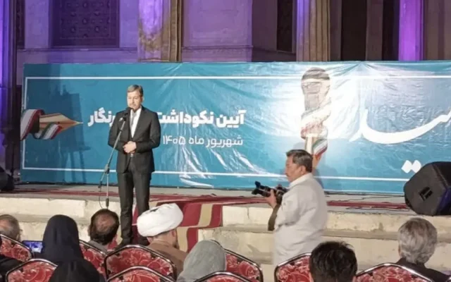 آیین تجلیل از «راویان امید» در باغ چهلستون اصفهان برگزار شد