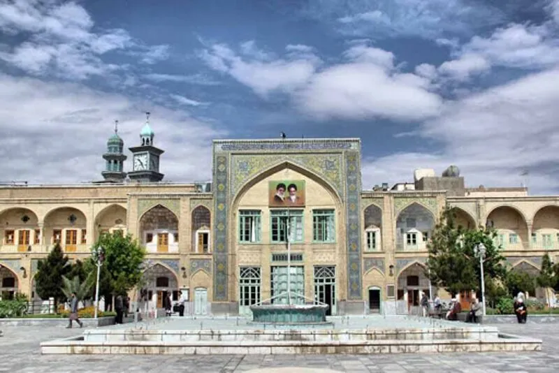 آغاز انتخاب درس سطوح عالی و خارج حوزه قم/مشروط شدن خدمات به حضور مستمر