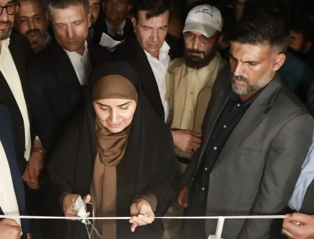 پل عنافچه باوی با حضور وزیر راه رسما افتتاح شد / استاندار: پیگیری مسایل خوزستان با انگیزه جدی وزیر راه ادامه دار است