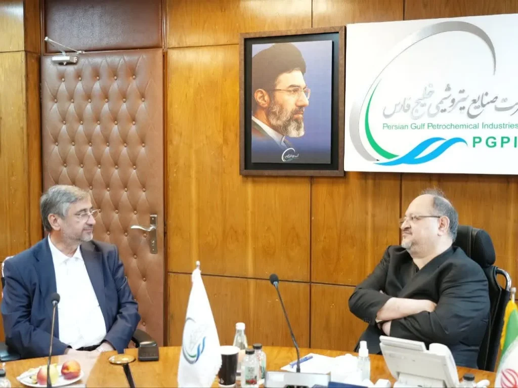استاندار لرستان : توافقات اولیه برای استقرار برخی صنایع در استان انجام شد