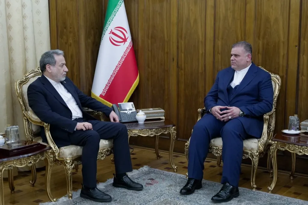 دیدار سرکنسول‌های جدید ایران در کازان و بصره با عراقچی