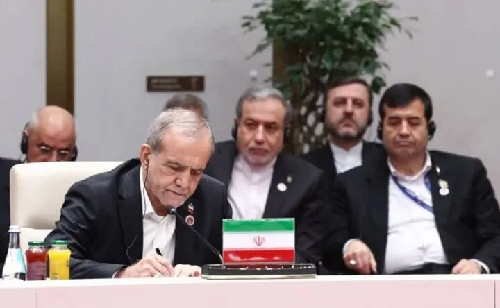 امضای اسناد همکاری در نشست سازمان شانگهای با حضور پزشکیان