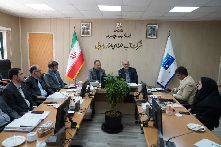 جلسه پیگیری پروژه دهکده سلامت شهرستان نیر برگزار شد/ دستگاه‌های اجرایی هم‌گام با سرمایه‌گذار آماده تسهیل شرایط و صدور مجوزها هستند