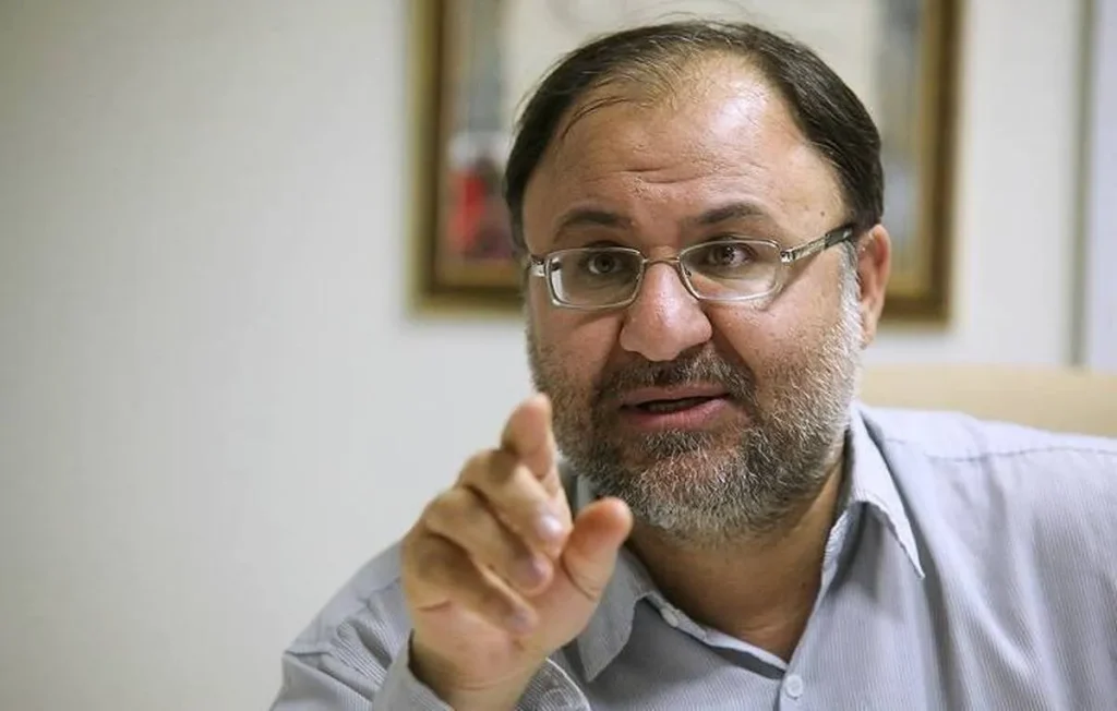 انتقال نفت از خلیجفارس با خط لوله با واقعیت جغرافیایی سازگار نیست / مگر میشود از خلیج فارس تا چین و ژاپن و کره خط لوله کشید؟ / خط لوله را هیچکس تا الان استفاده نکرده