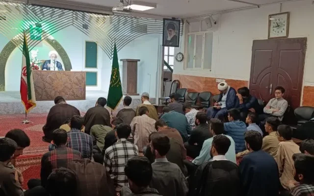 آیین افتتاحیه سال تحصیلی مدرسه علمیه منصوریه شیراز برگزار شد