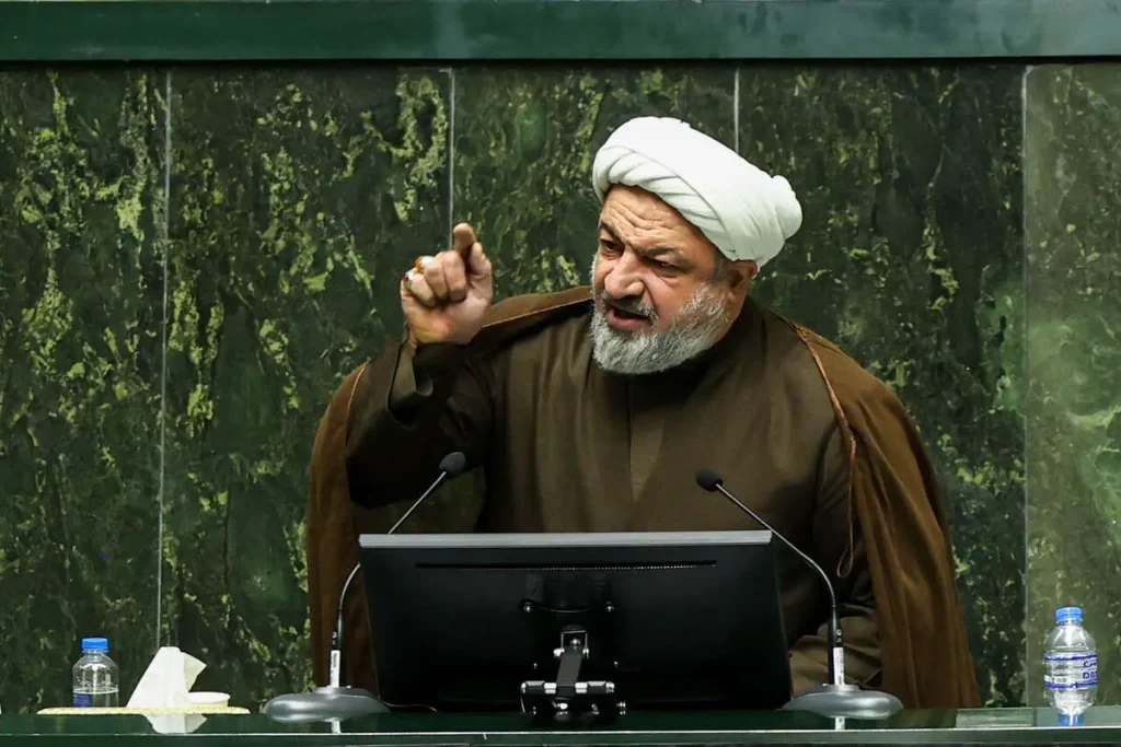 احمد زیدآبادی: مگر خودشان تشنه جنگ نبودند؟ خب، این هم جنگ!